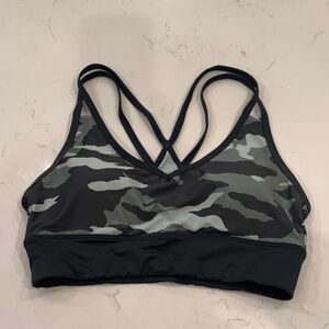 Camo Print Strappy Sports Bra